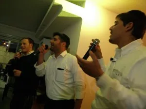 תמונה מאירוע קריוקי